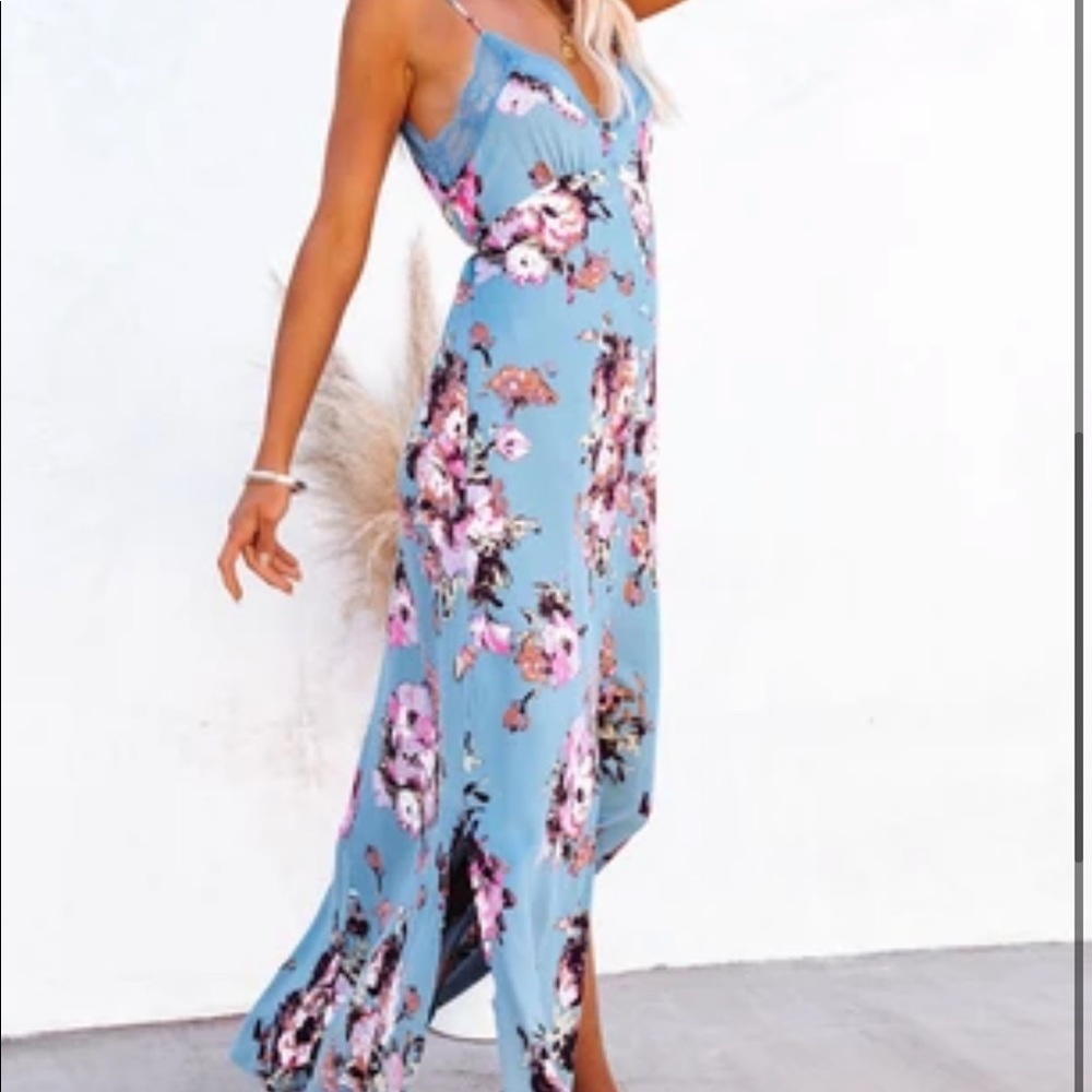 Floral lace dress
